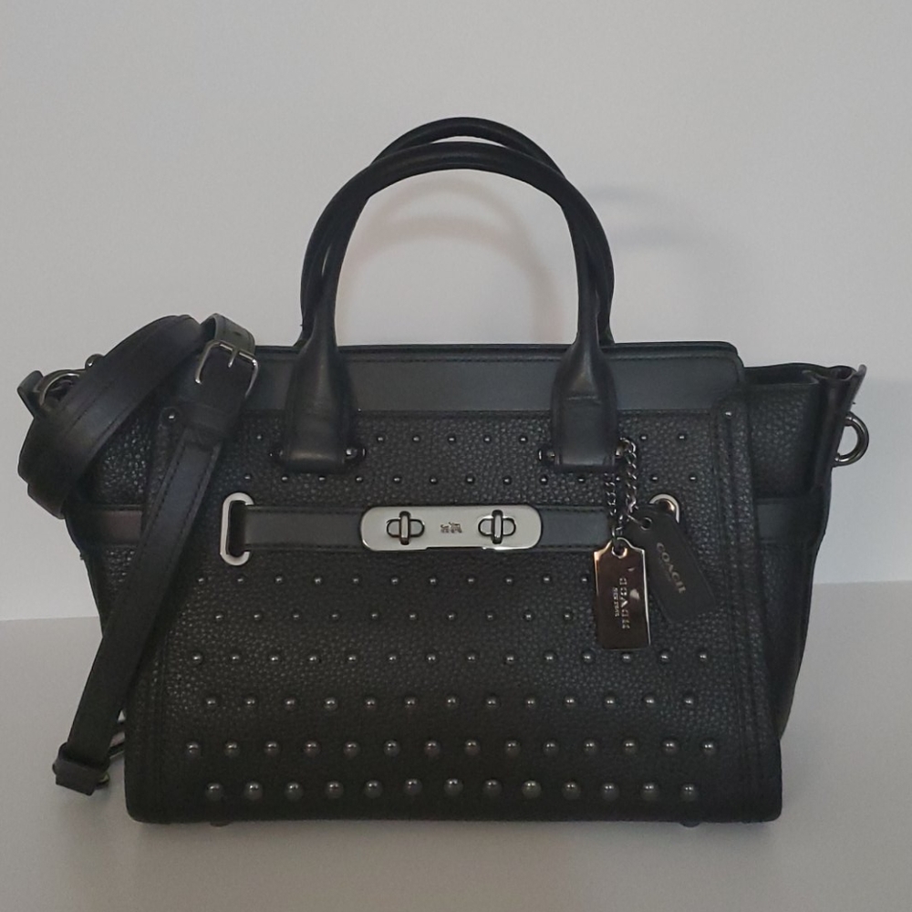 Coach swagger bag